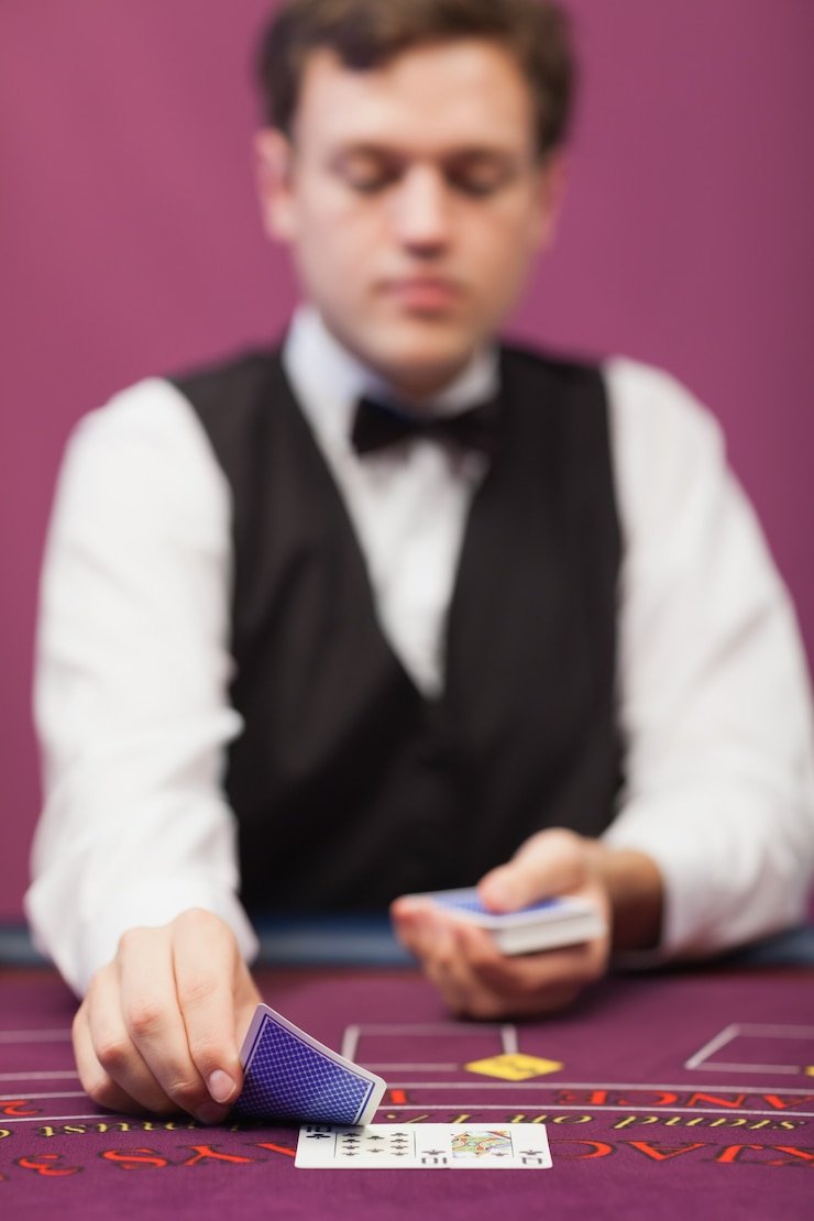 Tangkapan layar permainan live casino jptogel dengan dealer real-time dan meja roulette